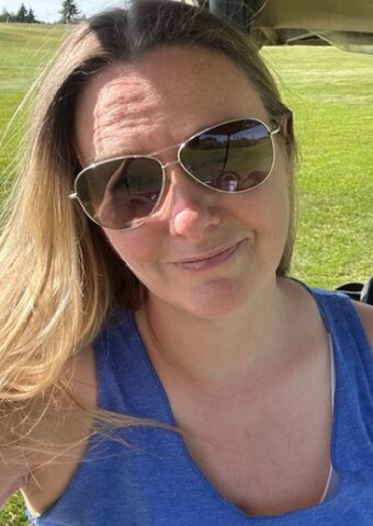 Leah, aesthetic nurse practitioner with Tbeau